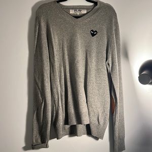 PLAY by comme des garçons grey sweater